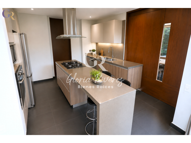 Casa de 4 alcobas en venta en Pueblo Viejo, Cota, 224 m² · foto 10 de 24