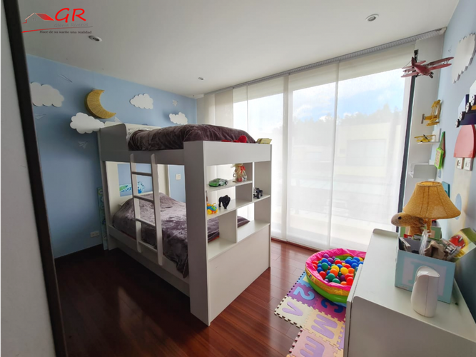 Casa de 4 alcobas en venta en Pueblo Viejo, Cota, 400 m² · foto 21 de 24