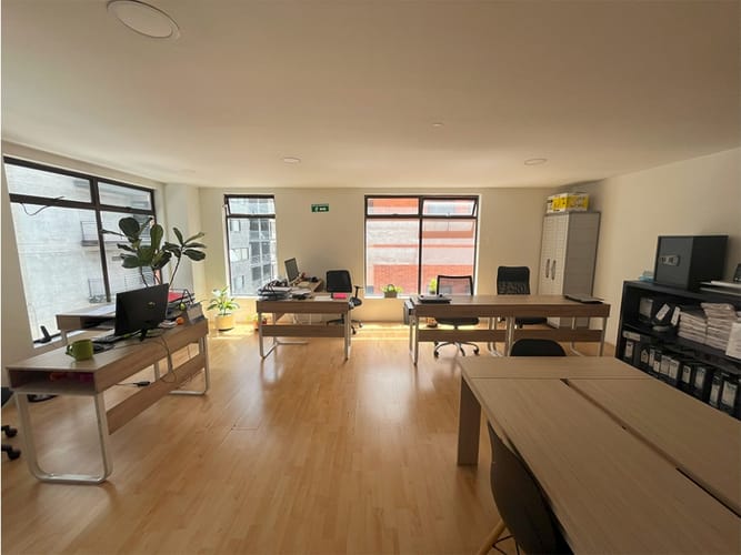 Oficina en Arriendo en Chico norte, Bogotá