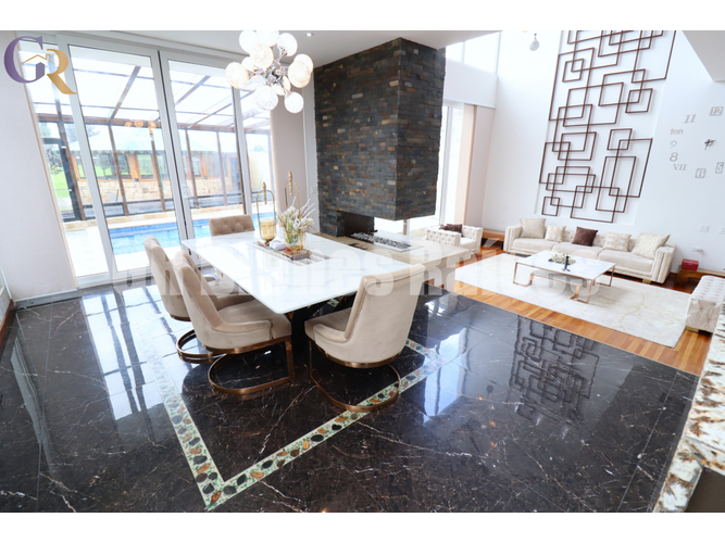Casa de 5 alcobas en venta en Pueblo Viejo, Cota, 600 m² · foto 9 de 24