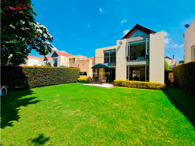 Casa de 3 alcobas en venta en Delicias Norte, Chía, 218 m² · foto 2 de 24