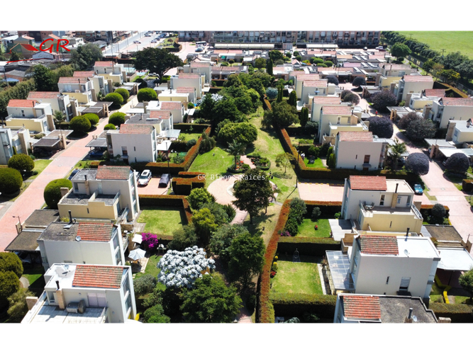 Casa de 3 alcobas en venta en Delicias Norte, Chía, 218 m² · foto 5 de 24