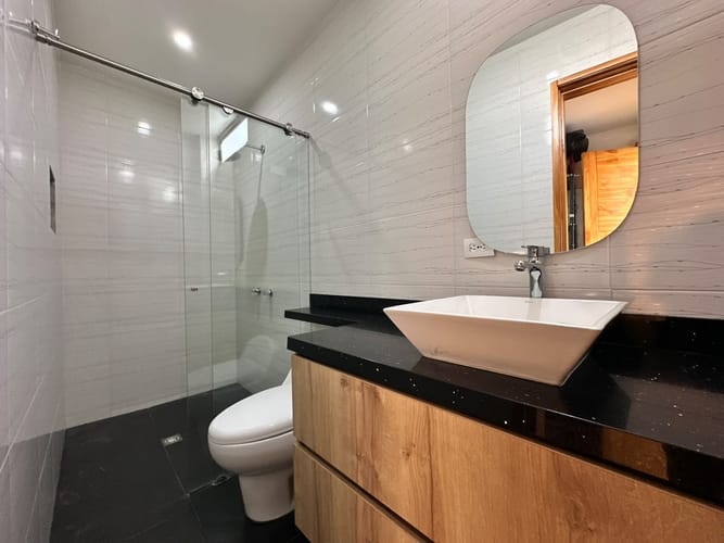 Casa de 5 alcobas en arriendo en El Jardin, Medellín · foto 8 de 24