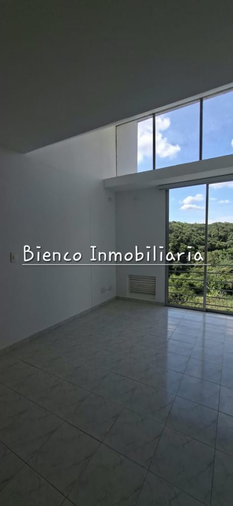 Apartamento de 3 alcobas en arriendo en Club House Iii, Floridablanca, 90 m² · foto 14 de 24
