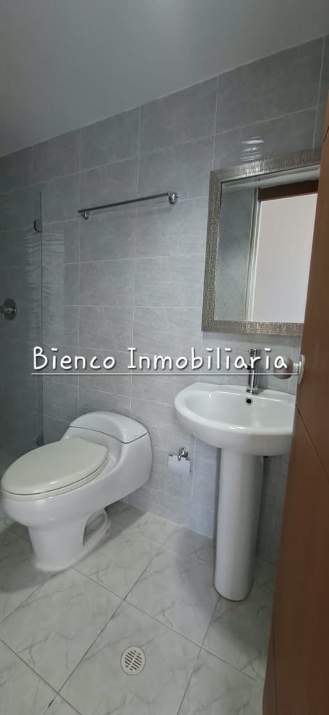 Apartamento de 3 alcobas en arriendo en Club House Iii, Floridablanca, 90 m² · foto 16 de 24