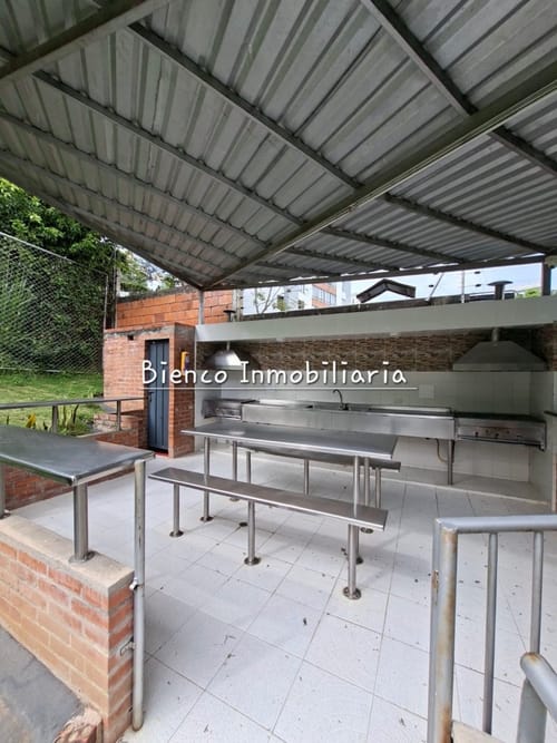 Apartamento de 3 alcobas en arriendo en Club House Iii, Floridablanca, 90 m² · foto 23 de 24