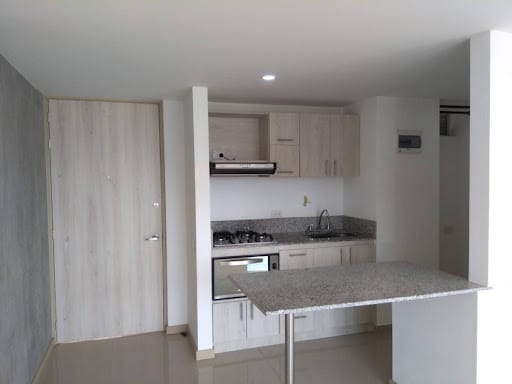 Apartamento de 1 alcoba en venta en Panamericano, Bello, 50 m² · foto 3 de 19