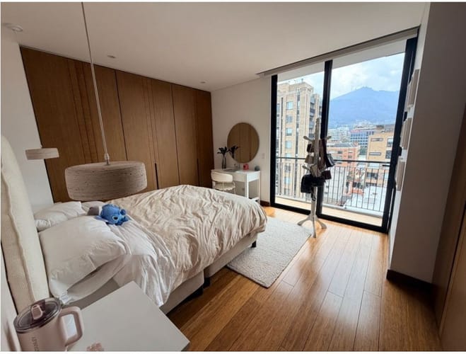 Apartamento de 2 alcobas en venta en El Virrey, Bogotá, 214 m² · foto 24 de 24