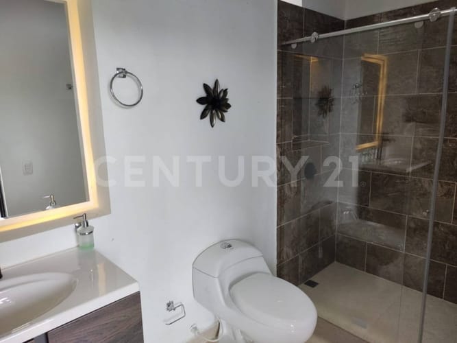 Casa de 8 alcobas en venta en Puente Amarillo, Villavicencio, 650 m² · foto 12 de 22