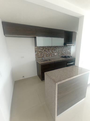 Apartamento de 3 alcobas en arriendo en Restrepo Naranjo, Sabaneta, 78 m² · foto 11 de 14