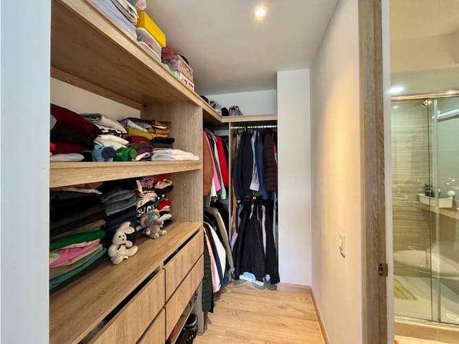 Apartamento de 3 alcobas en venta en El Redil, Bogotá, 78 m² · foto 14 de 24