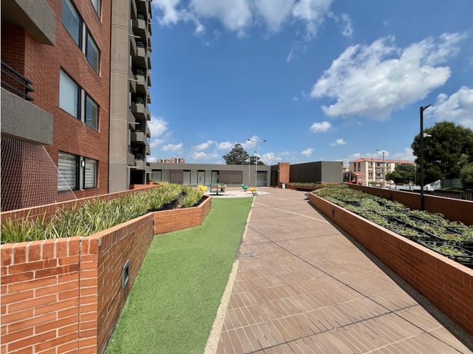 Apartamento de 3 alcobas en venta en El Redil, Bogotá, 78 m² · foto 22 de 24