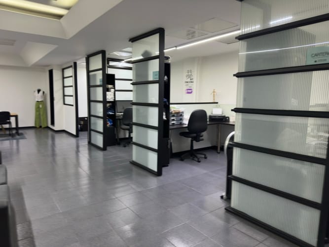 Bodega en arriendo en Guayabal, Medellín, 387 m² · foto 2 de 13