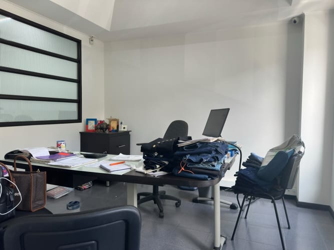 Bodega en arriendo en Guayabal, Medellín, 387 m² · foto 12 de 13