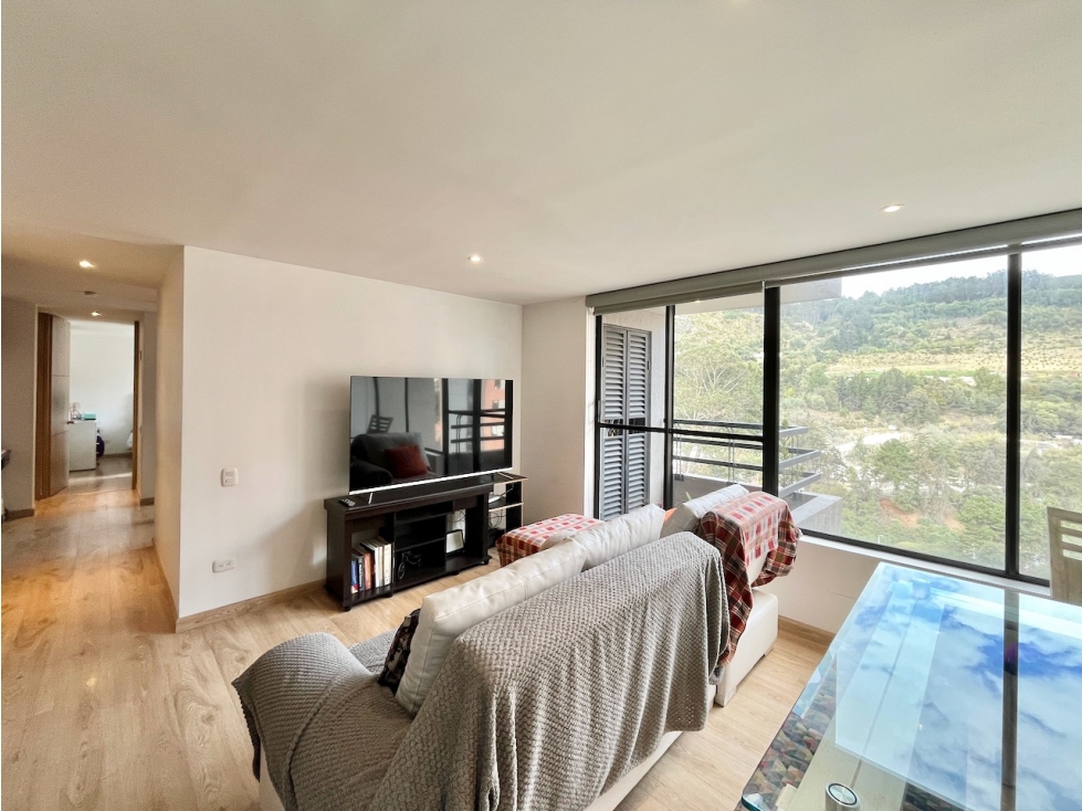 Apartamento en venta en El Redil, Bogotá · foto 2 de 24