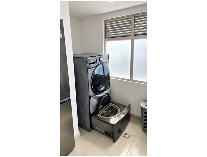 Apartamento de 2 alcobas en venta en Rionegro, 72 m² · foto 9 de 9