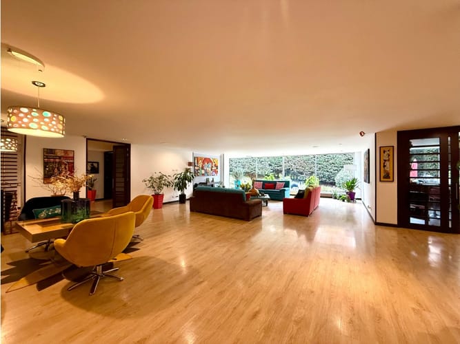 Apartamento de 4 alcobas en venta en Casa Blanca Suba, Bogotá, 288 m² · foto 4 de 20