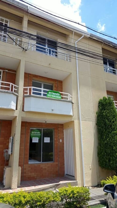 Casa de 3 alcobas en arriendo en Las Amarillas, Piedecuesta, 80 m² · foto 2 de 22
