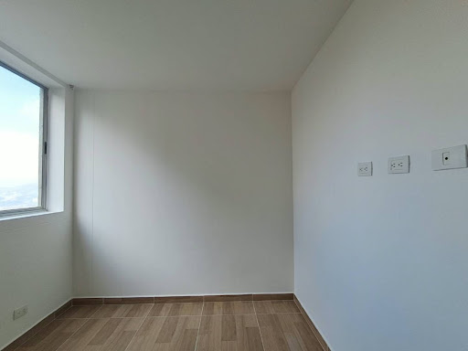 Apartamento en arriendo en Los Balsos, Medellín · foto 18 de 24