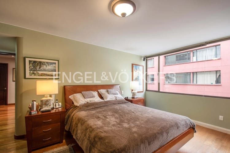 Apartamento de 3 alcobas en arriendo en Santa Barbara Central, Bogotá, 166 m² · foto 8 de 12
