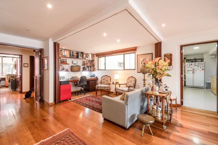 Apartamento de 3 alcobas en arriendo en Santa Barbara Central, Bogotá, 166 m² · foto 6 de 12