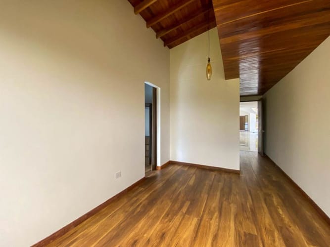 Casa de 5 alcobas en venta en Don Diego, El Retiro, 510 m² · foto 11 de 24