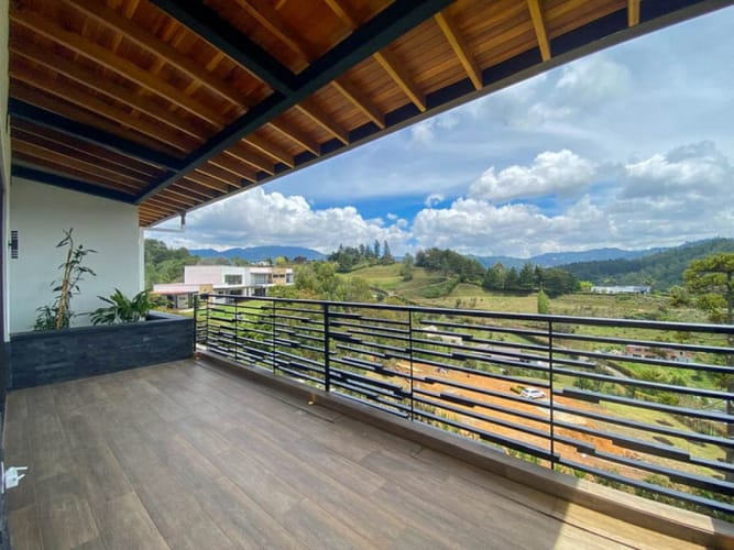 Casa de 5 alcobas en venta en Don Diego, El Retiro, 510 m² · foto 18 de 24
