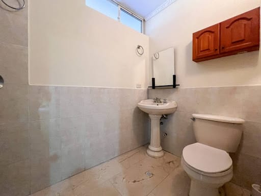 Casa en arriendo en El Poblado, Medellín · foto 16 de 24