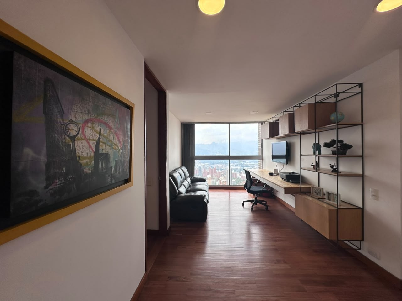 Apartamento en arriendo en El Poblado, Medellín · foto 7 de 19