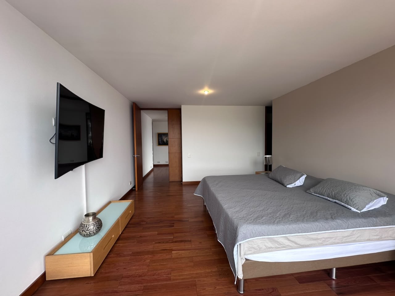 Apartamento en arriendo en El Poblado, Medellín · foto 14 de 19