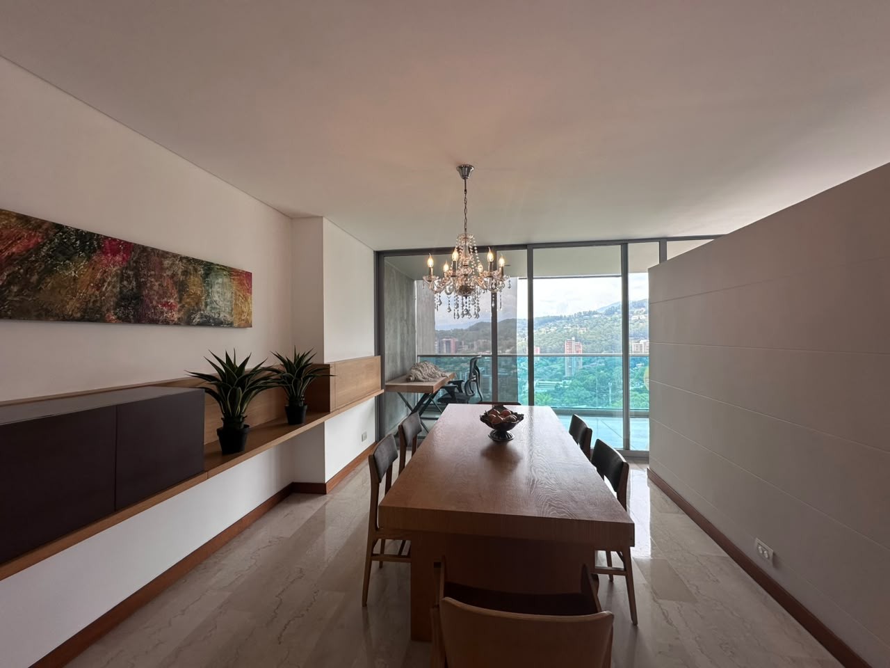 Apartamento en arriendo en El Poblado, Medellín · foto 6 de 19