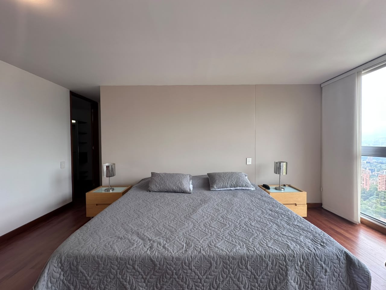 Apartamento en arriendo en El Poblado, Medellín · foto 13 de 19