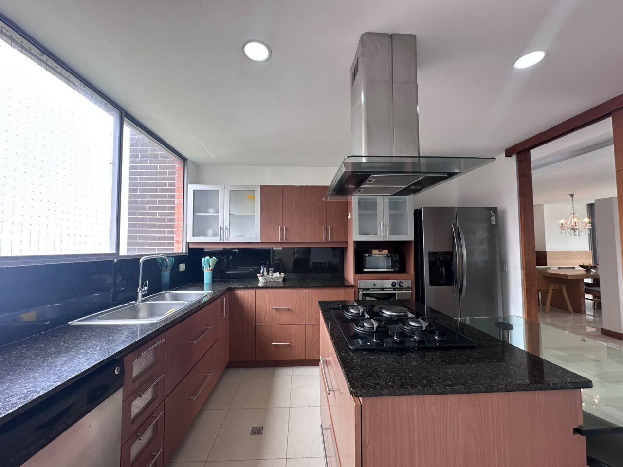 Apartamento en arriendo en El Poblado, Medellín · foto 5 de 19