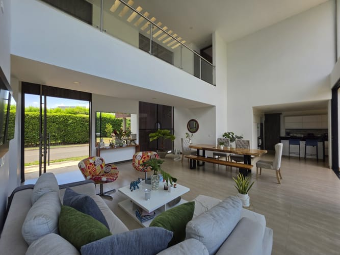 Casa de 4 alcobas en venta en Verde Horizonte, Jamundí, 360 m² · foto 5 de 24