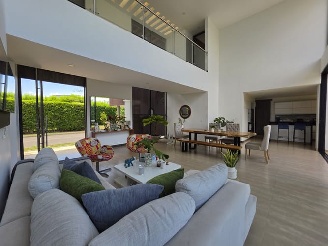 Casa de 4 alcobas en venta en Verde Horizonte, Jamundí, 360 m² · foto 8 de 24