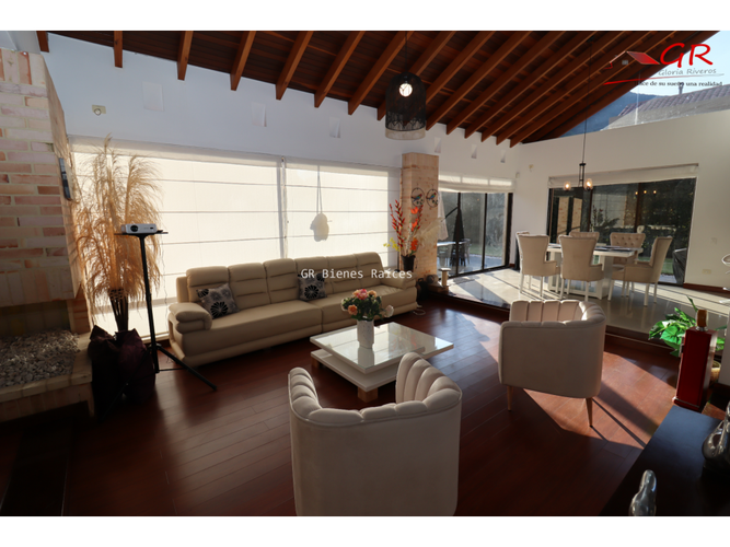 Casa de 4 alcobas en venta en Cerca De Piedra, Chía, 411 m² · foto 5 de 24