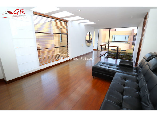 Casa de 4 alcobas en venta en Cerca De Piedra, Chía, 411 m² · foto 13 de 24