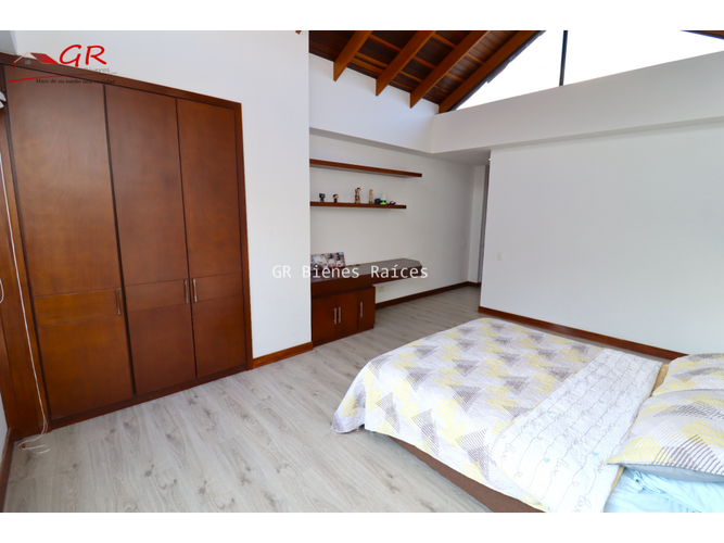 Casa de 4 alcobas en venta en Cerca De Piedra, Chía, 411 m² · foto 19 de 24