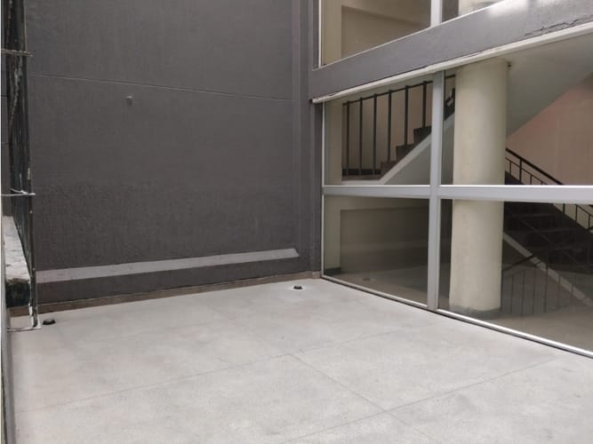 Local en arriendo en Vía Las Palmas, Medellín, 30 m² · foto 2 de 4