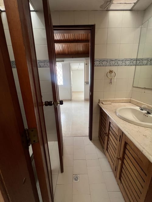 Casa de 6 alcobas en venta en Modelia, Bogotá, 460 m² · foto 11 de 21
