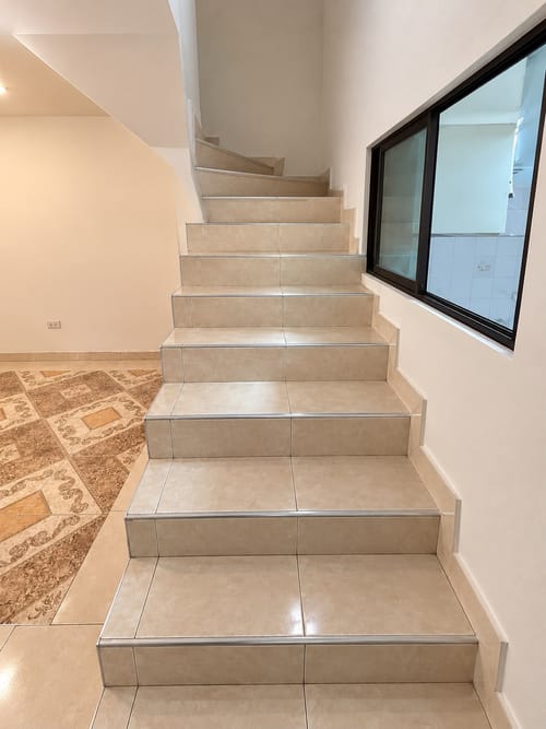 Casa de 6 alcobas en venta en Modelia, Bogotá, 460 m² · foto 9 de 21
