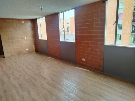 Apartamento en arriendo en Leon Xiii, Soacha · foto 2 de 24