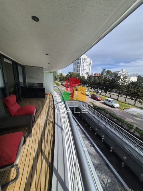 Apartamento en venta de 2 dormitorios en Punta del Este