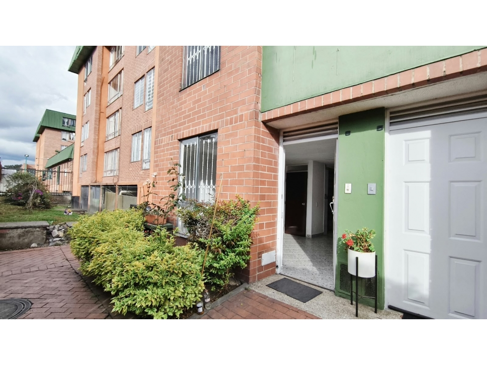 Casa en venta en Garces Navas, Bogotá · foto 3 de 22