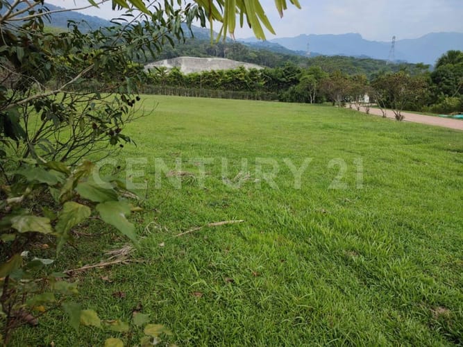 Lote en venta en Puente Amarillo, Villavicencio, 2860 m² · foto 3 de 15