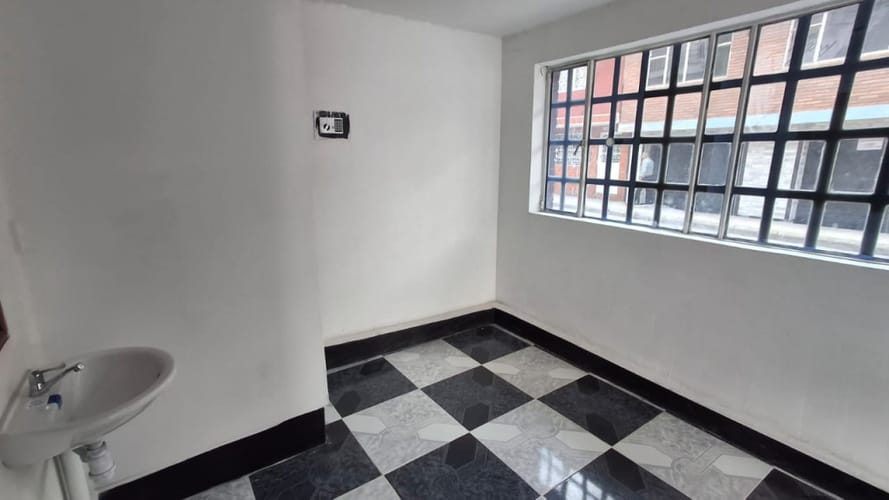 Local en arriendo en San Luis, Soacha, 25 m² · foto 5 de 13