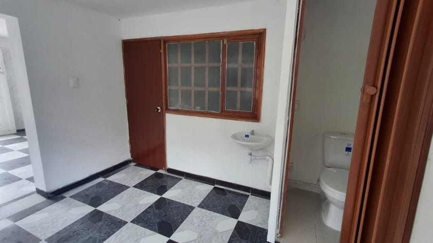 Local en arriendo en San Luis, Soacha, 25 m² · foto 13 de 13