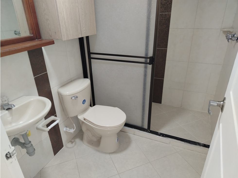 Apartamento en venta en La Mota, Medellín · foto 5 de 16