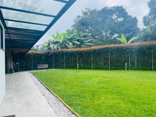 Casa de 4 alcobas en venta en La Ceja, 220 m² · foto 2 de 22