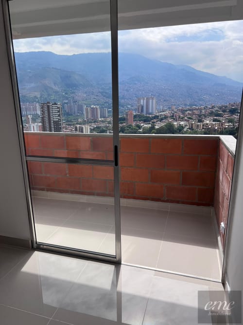 Apartamento de 3 alcobas en venta en Centro, Bello, 54 m² · foto 7 de 23